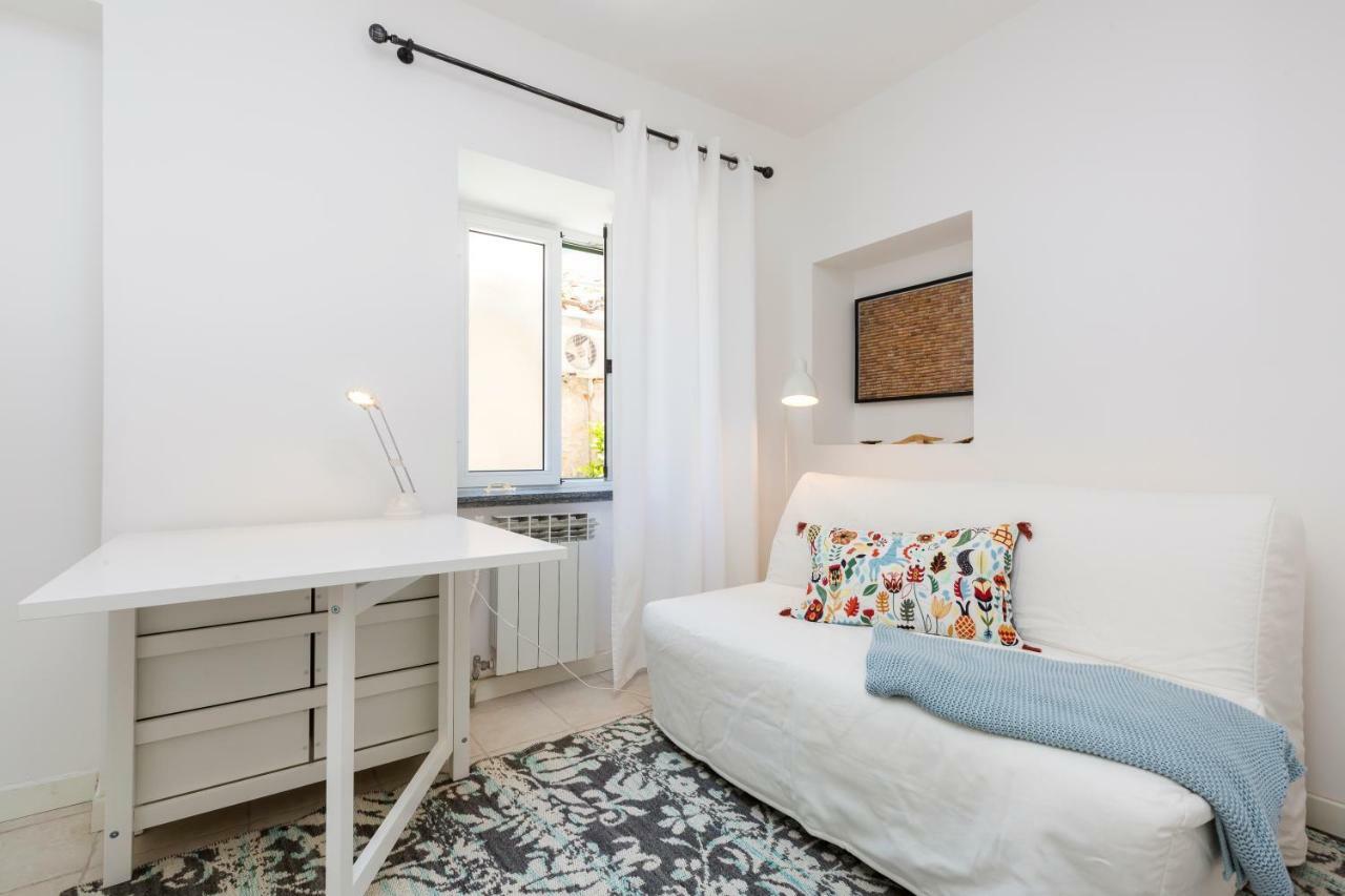 Apartments Antje Veli Lošinj Екстериор снимка