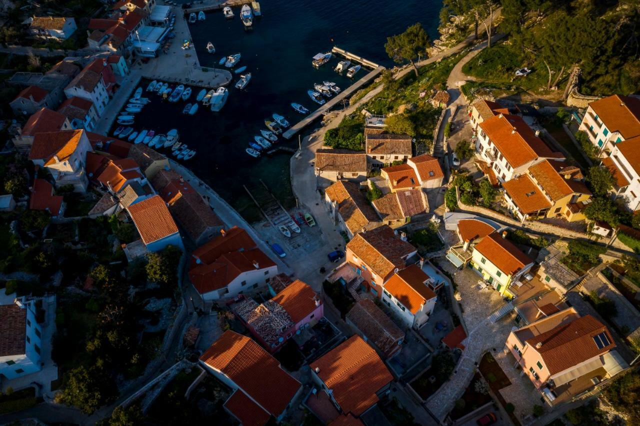 Apartments Antje Veli Lošinj Екстериор снимка