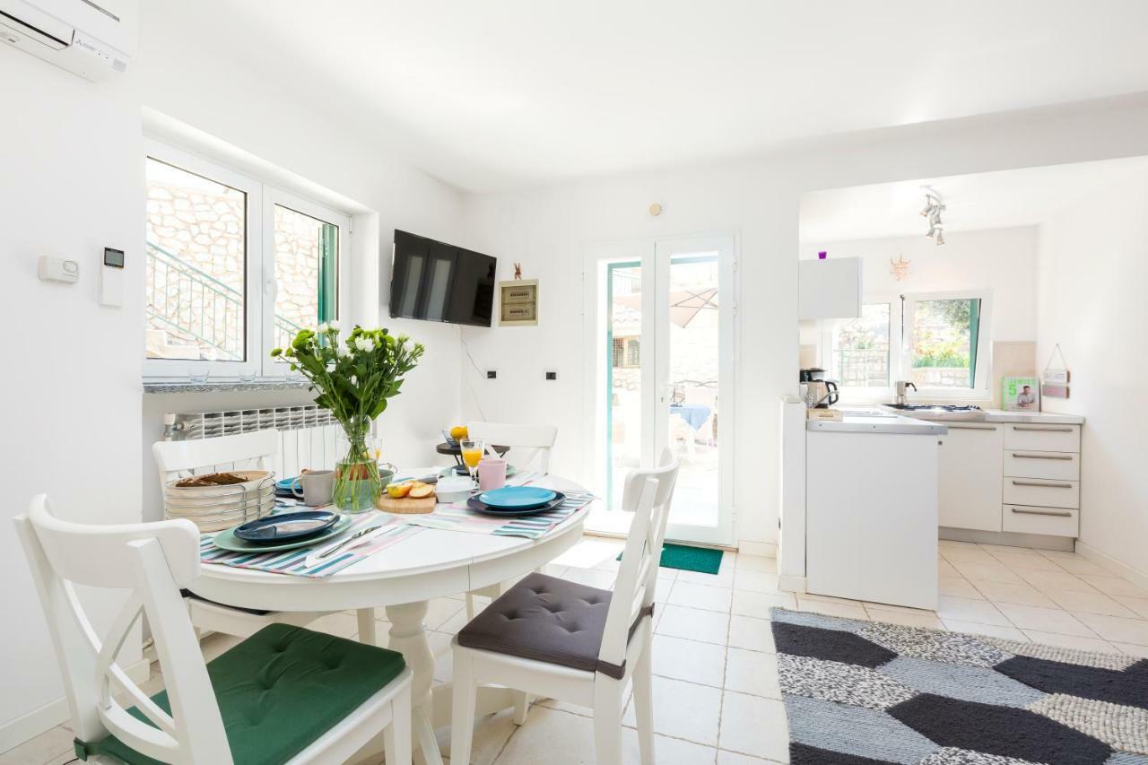 Apartments Antje Veli Lošinj Екстериор снимка